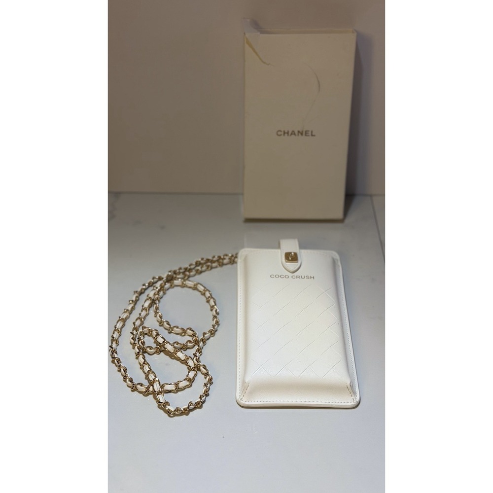 CHANEL Coco Crush White Quilted Pouch Case w/ Chain Lanyard, Card Pocket